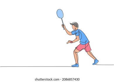 Single continuous line drawing of young agile badminton player wait for opponent serve. Competitive sport concept. Trendy one line draw design vector illustration for badminton tournament publication