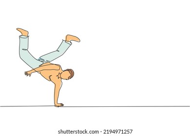 Single Continuous Line Drawing Of Young Sportive Man Practice Brazilian Capoeira Move Dance At Outdoor Street. Culture Martial Art And Sport Concept. Trendy One Line Draw Design Vector Illustration