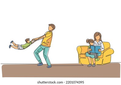 Single continuous line drawing of young father playing with son while mother sitting on sofa and reading book to daughter. Happy family parenting concept. One line draw design vector illustration