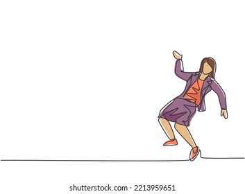 Single continuous line drawing young business woman dancing on the street. Happy worker celebrate her achievement. Minimalism metaphor concept. Dynamic one line draw graphic design vector illustration