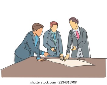 Single continuous line drawing young workers talking seriously about company policy around the table  Office employee life discussion concept  One line draw design graphic vector illustration