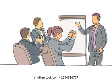 Single continuous line drawing of young happy startup founder presenting business proposal to the investors and get applause. Business pitching concept one line draw design graphic vector illustration