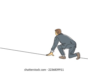 Single continuous single line drawing of young happy businessman get ready to sprint run on running track, from rear view. Business race competition concept one line draw design vector illustration