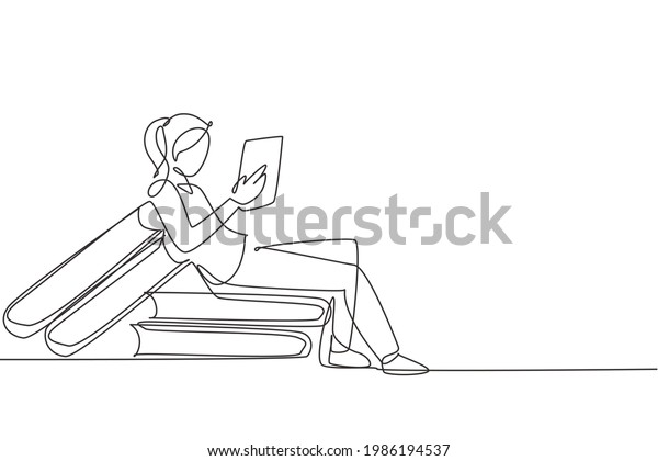 Single Continuous Line Drawing Young Female Stock Vector (Royalty Free ...