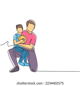 Single line drawing of young happy father hugging her child that carried a basket ball on basketball court. Parenting family concept. Modern continuous line draw design vector graphic illustration