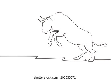 Single one line drawing Aggression wild bull attack. The bull is full of energy. Big buffalo stands up before run. Angry bull at rodeo arena. Continuous line draw design graphic vector illustration