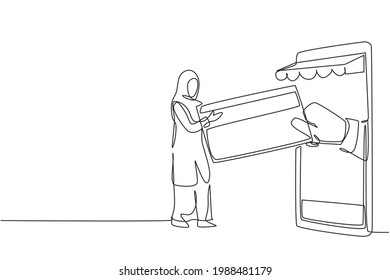 Single one line drawing Arabian woman inserting credit card into canopy smartphone screen and accepted by hand. Digital payment concept. Modern continuous line draw design graphic vector illustration