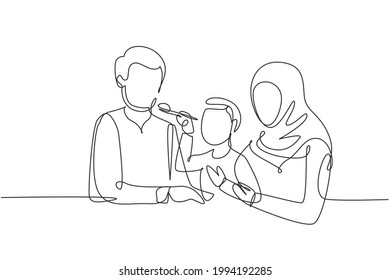 Single one line drawing Arabian family having fun together in modern restaurant. Boy feeds his father with love. Happy little family concept. Continuous line draw design graphic vector illustration