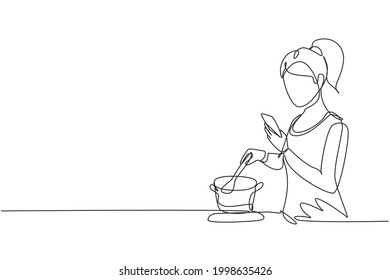 Dibujar una sola línea, una hermosa esposa está cocinando mientras mira el tutorial en un smartphone. Aprende a cocinar con tecnología moderna. Preparar comida. Ilustración gráfica de diseño de trazos de línea continua