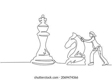 Single one line drawing businesswoman push huge knight chess piece. Business strategy and marketing plan. Strategic move in business concept. Continuous line draw design graphic vector illustration