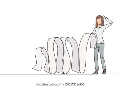 Single one line drawing of businesswoman holding a long billing paper dangling all the way to the floor, one of his hands scratching his head. Confused how to pay the bill. Continuous line graphic
