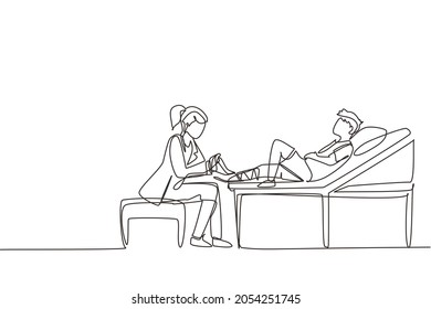 Single One Line Drawing Doctor Bandage Broken Leg To Little Boy Patient Sitting On Couch. Kid With Plaster On Ankle In Hospital Room. Trauma, Healthcare, Therapy. Continuous Line Draw Design Vector