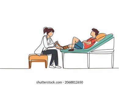 Single One Line Drawing Doctor Bandage Broken Leg To Little Boy Patient Sitting On Couch. Kid With Plaster On Ankle In Hospital Room. Trauma, Healthcare, Therapy. Continuous Line Draw Design Vector