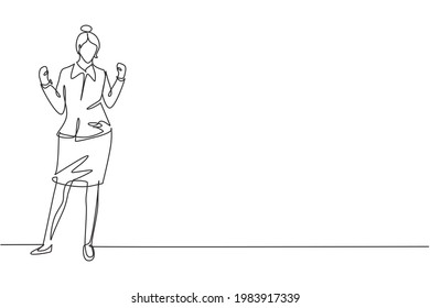 Un operador de vuelo de una sola línea de dibujo se representa con gesto de celebración y uniforme preparados en el aeropuerto con tripulación volando al destino. Ilustración de líneas continuas moderna de diseño gráfico vectorial