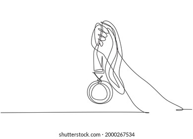 Single one line drawing gold medal held by one hand. Symbol of winning championships, matches and sports competitions. Best achievement ever. Continuous line draw design graphic vector illustration