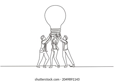 Single One Line Drawing Group People Hold Huge Lamp New Idea. Success In Business Rely On Teamwork, Good Planning, Finding Creative Solution To Problem. Continuous Line Draw Design Vector Illustration