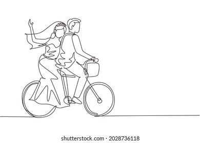 Single one line drawing happy married couple having fun on date riding bicycle in love. Back view of romantic teenage couple ride bike with wedding dress. Continuous line draw design graphic vector