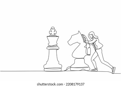 Single one line drawing happy businesswoman push huge horse chess piece to beat king. Strategic thinking and smart move in business play game. Continuous line draw design graphic vector illustration