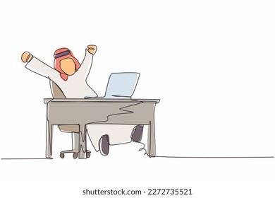 Single one line drawing happy Arab businessman sitting in chair at desk using laptop celebrating win with hands raised. Celebrating win, positive emotion concept. continuous line design graphic vector