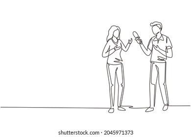 Single One Line Drawing Male Tv Reporter Interviewing Questions. Man Holding An Interview With Woman, Professional Journalist In Conversation. Continuous Line Draw Design Graphic Vector Illustration