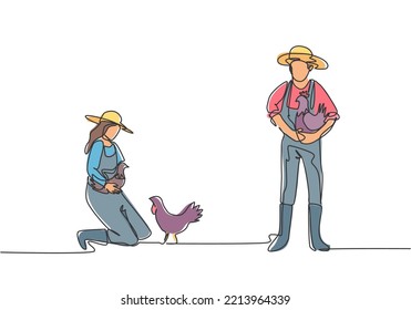 Eine einzige Linie von einem Bauern trug das Huhn mit beiden Händen. Die Farmerin kniete sich nieder, um das Huhn abzuholen. Konzept der Landwirtschaft. Grafische Vektorgrafik für kontinuierliche Zeilenzeichnung