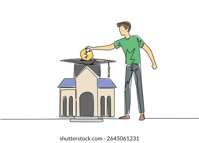 Uma única linha desenhando um homem coloca moedas em um boné de graduação e o edifício do campus abaixo. Financiamento da Academia. Para um futuro melhor. Dia da Economia Universitária. Ilustração gráfica de design de linha contínua