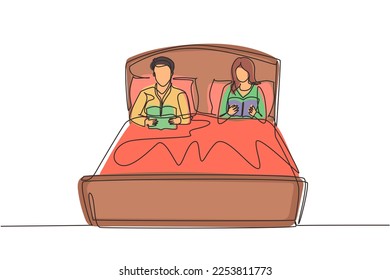 Single one line drawing married couple before going to bed, read books. Man and woman lying on bed together and reading book. Romantic couple resting at bedroom. Continuous line draw design graphic