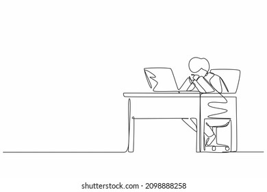 Single one line drawing pensive businessman working at laptop. Frustrated male in doubt with hand on chin gesture. Work at home office. Remote job, workplace. Continuous line design graphic vector