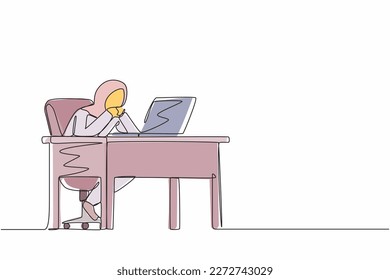 Eine einzige Linie zeichnen pensive arabische Geschäftsfrau arbeitet auf Laptop. Frustriertes Weibchen im Zweifel mit Hand auf Kinngestüte. Arbeiten Sie zu Hause. Remote-Job, Arbeitsplatz. Stetiglinedesign-Vektorgrafik