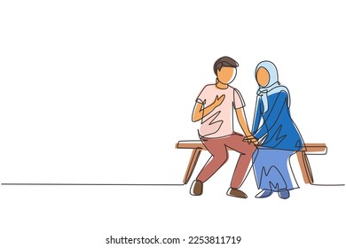 Single one line drawing romantic Arabian couple talking while sitting on bench. Couple getting ready for wedding. Engagement and love relation. Continuous line draw design graphic vector illustration