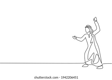 Single one line drawing of young Arab business man pose ready to hold attack from enemy gesture. Business metaphor minimal concept. Modern continuous line draw design graphic vector illustration