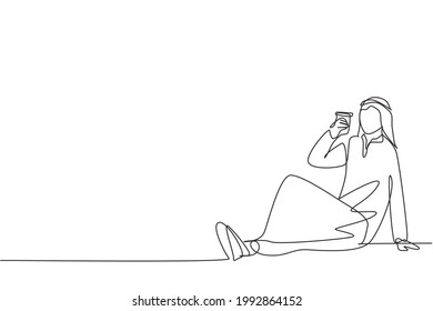 Single one line drawing young Arabian man sitting relaxed in the park enjoying a cup of hot coffee and fresh natural scenery. Happy lifestyle. Continuous line draw design graphic vector illustration