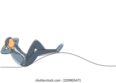 Single one line drawing of young smart male employee relaxing and relaxing. Businessman take a rest minimal concept. Modern continuous line draw design graphic vector illustration