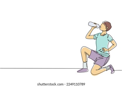 Single one line drawing young man drinking water in bottle while squatting after running. Morning exercise causes thirst and dehydration. Modern continuous line draw design graphic vector illustration