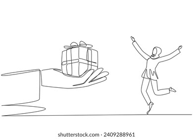 Single one line drawing young Arabian businesswoman excited to get the gift box from the giant hand. Happy surprise. Received many awards. Appropriateness. Continuous line design graphic illustration