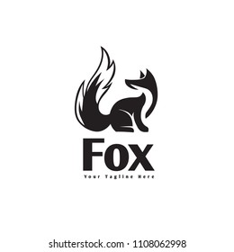 Sitting fox logo with look back