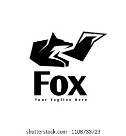 Sitting fox logo, wake up with look front