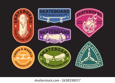 skate com fogo, andar de patinação, roda com fogo, caminhões e roda, y ferramentas chave, placa quebrada distintivo retro logotipo vetor coleção conjunto de design para skater, esporte de skate e mercadoria da loja