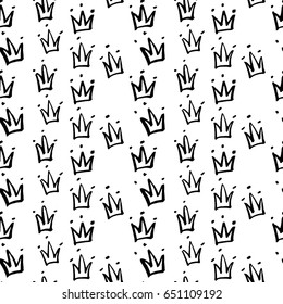 Sketch crown, vector hand drawn seamless pattern, monochrome minimalistic hand drawn background