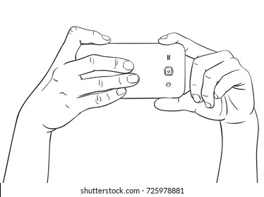 Esboço de mãos tirando foto com smartphone, ilustração de arte de linha de vetor desenhada à mão isolada no fundo branco
