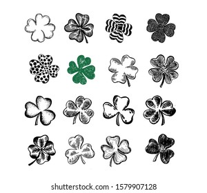  Sketch line clover. Hand drawn illustration. Patrick day.