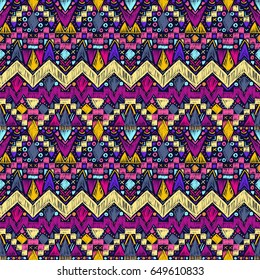 Sketch strokes pattern. Retro doodles ornament. Hand drawn effect illustration. Pattern. Seamless trendy texture for fashion fabric design, interior elements, wallpapers and printed products.