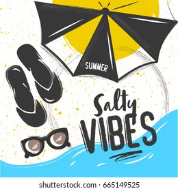 Elementos de verano, gafas de sol, paraguas, zapatillas con letras - Salty Vibes