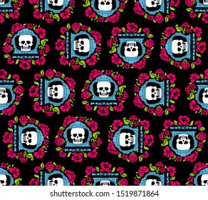 Skull in Astronaut helmet pattern seamless. Death in spacesuit And roses. Skeleton head in spaceman helmet And flowers. Cosmic tattoo vector background