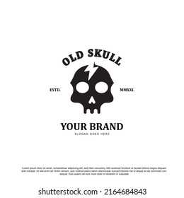 skull head with lightning mark at the top.