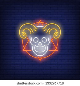 Skull with horns and hexagram neon sign. Evil, tattoo or logo design. Night bright neon sign, colorful billboard, light banner. Vector illustration in neon style.