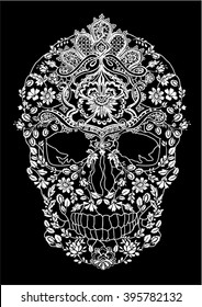 Skull lace ornament