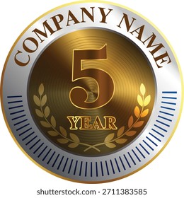 Un elegante medallón de Vector que celebra un hito de 5 años, con acentos de oro, corona de laurel y marca de empresa personalizable, ideal para honrar los logros con elegancia y prestigio.