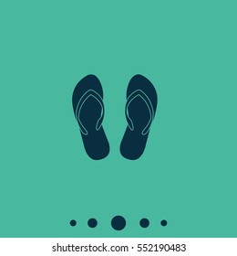 Slippers icon.