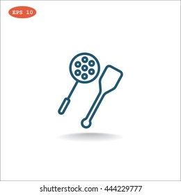 slotted spoon and a wooden spatula for frying icon